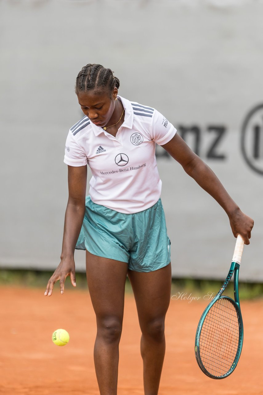 Noma Noha Akugue 13 - BL Club an der Alster - GW Luitpoldpark Muenchen : Ergebnis: 6:3
